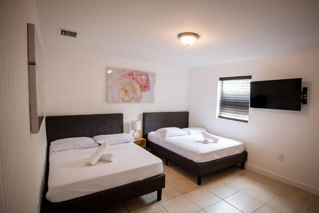 3 Bedroom Miami Home 15 Minutes To The Beach 외부 사진
