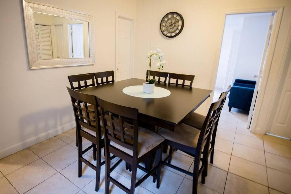 3 Bedroom Miami Home 15 Minutes To The Beach 외부 사진